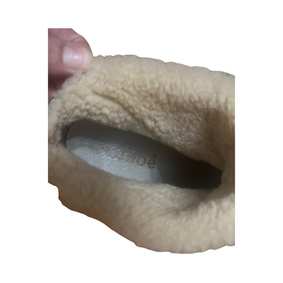 Chloé Sherpa suede boots - Picture 5 of 5